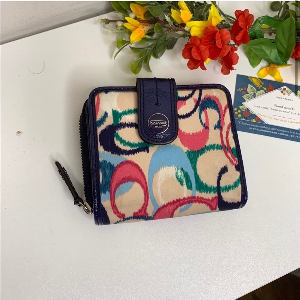 Coach Signature C Silk Compact Wallet